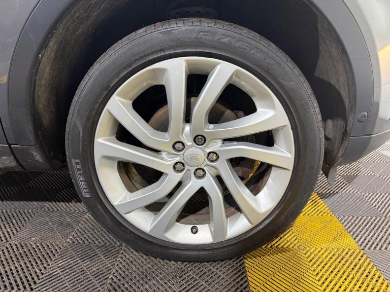 2017 Land Rover Discovery Sport 2.0 TD4 HSE Luxury Auto 4WD Euro 6 (s/s) 5dr ESTATE Diesel Automatic