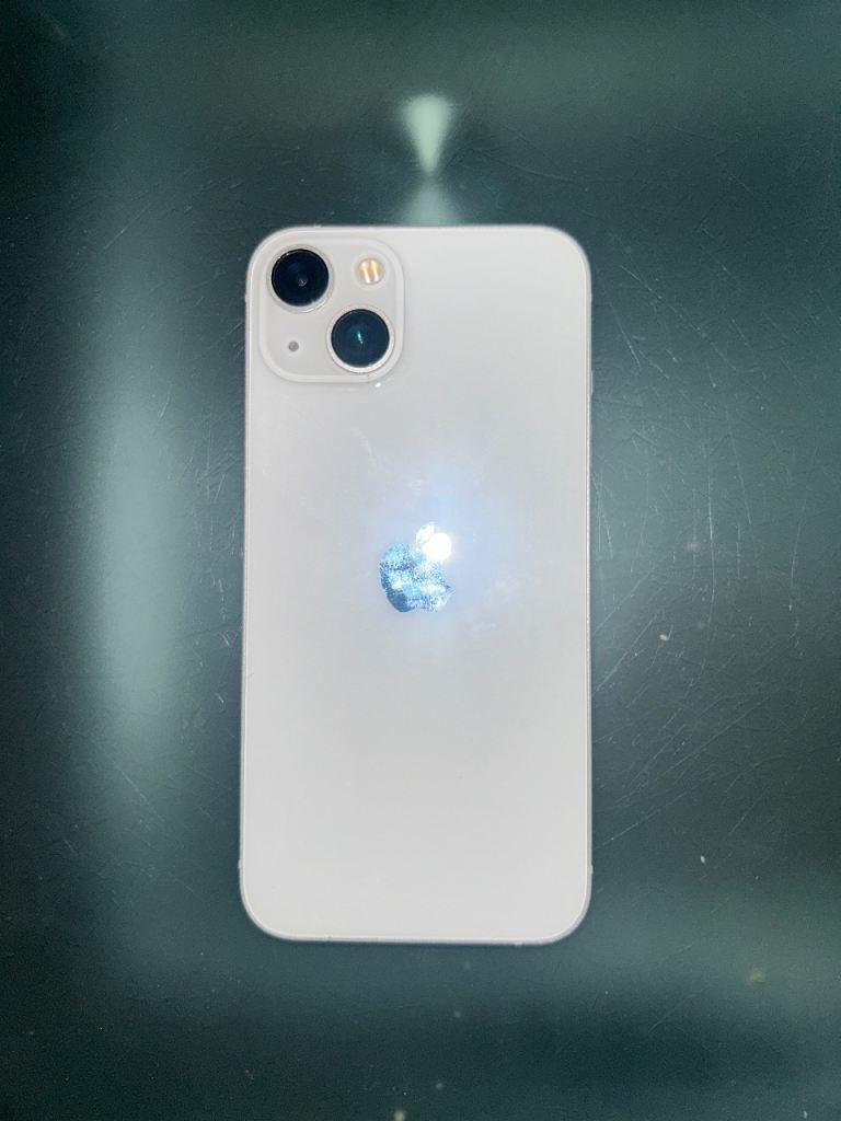 Apple iPhone 13 White - Good Condition, Unlocked