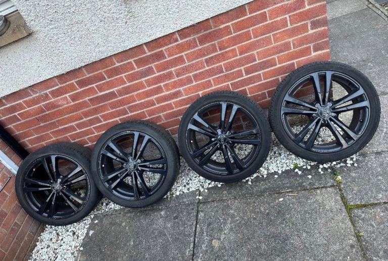 Audi S line alloys 18 inch 
