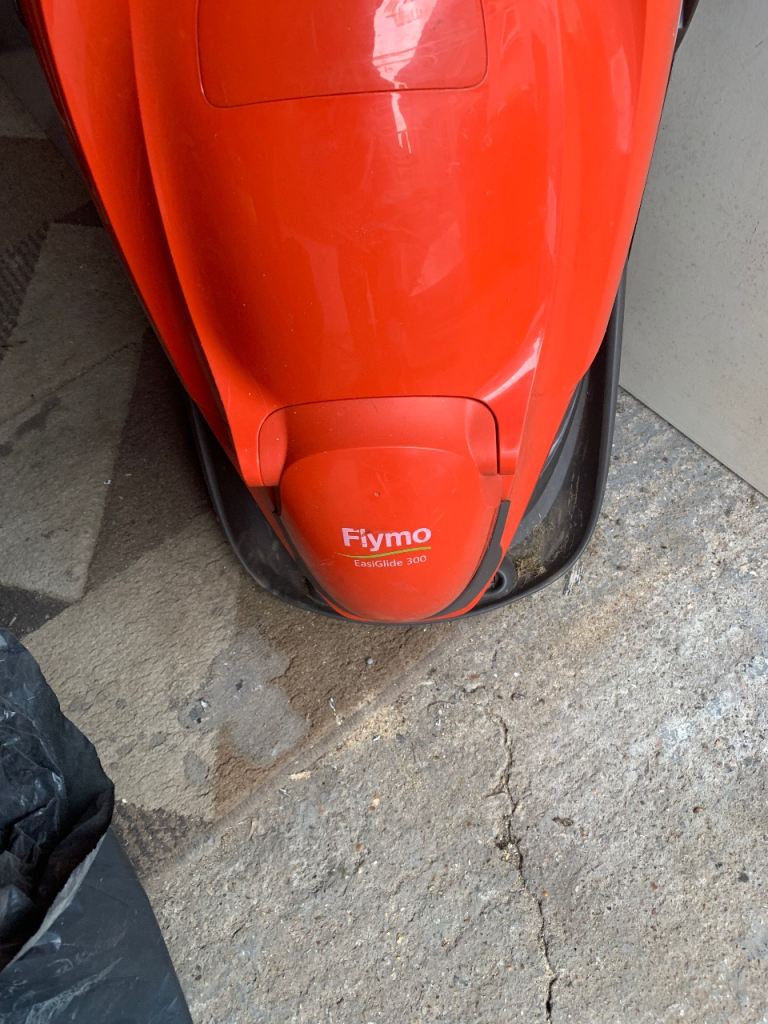 Flymo Easyglide 
