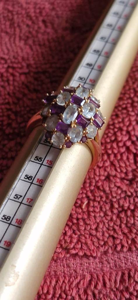 9ct carat gold ring 
