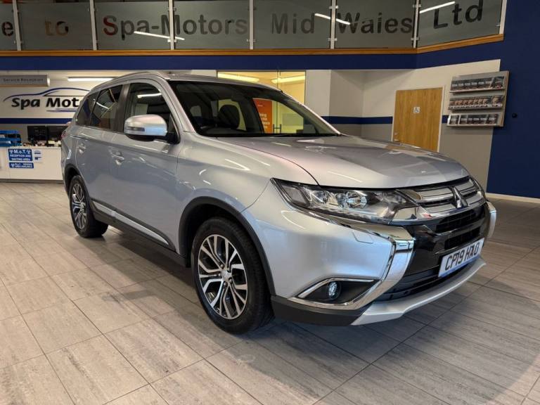 2019 Mitsubishi Outlander 2.2 DI-D 4 SUV 5dr Diesel Manual 4WD Euro 6 (s/s) (147 ps) ESTATE Diese...