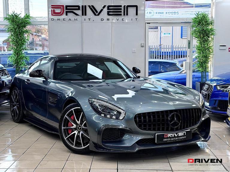 MERCEDES BENZ GT S 4.0 V8 AMG BiTURBO PREM + PAN ROOF+ CARBON KIT+ FREE DELIVERY