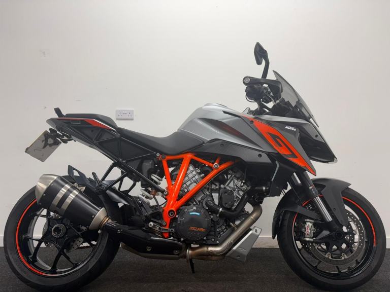 KTM 1290 SUPER DUKE GT ** RIDER MODES - 12 MONTH MOT - WARRANTY **