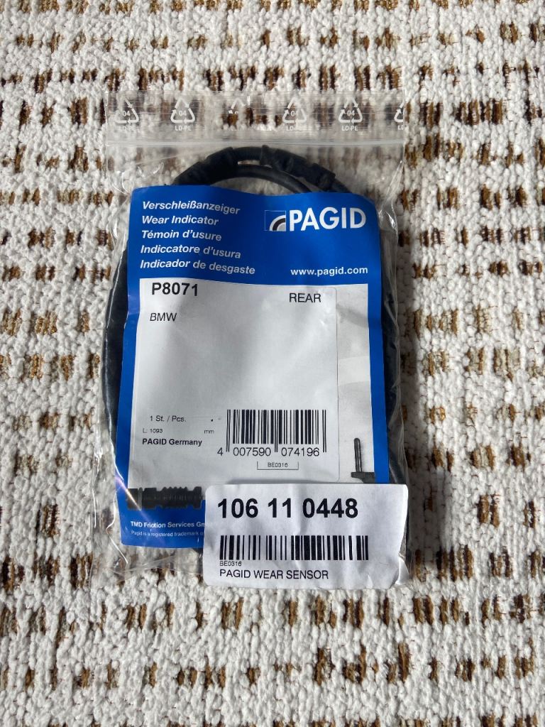 Pagid rear brake pad wear indicator - P8071 - BMW