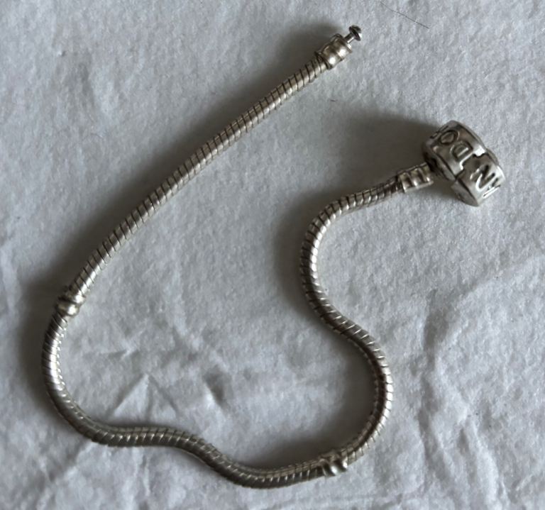 Pandora Sterling Silver Snake Chain Bracelet – Good Condition