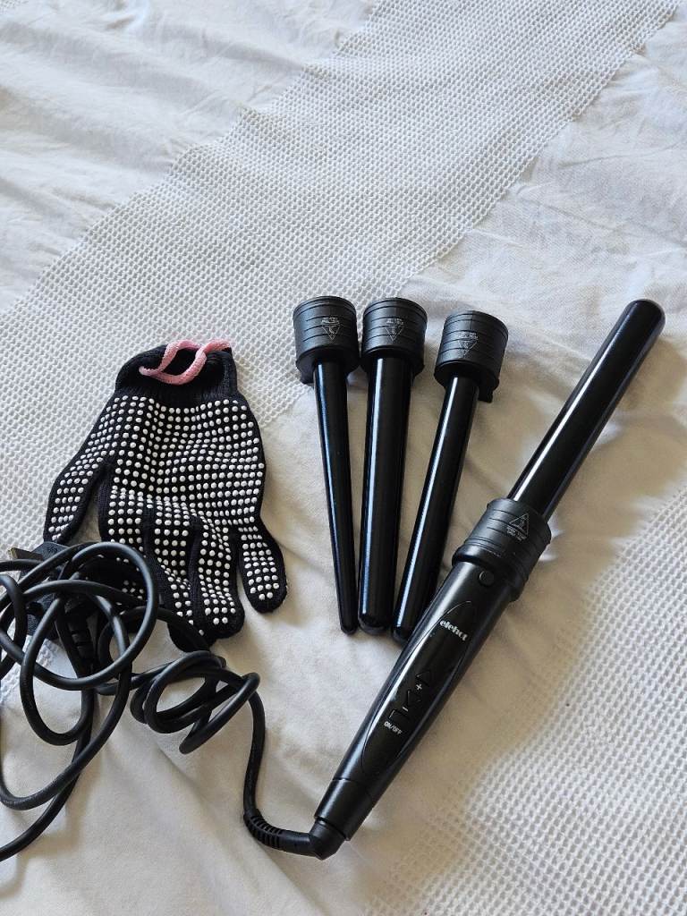 Brand New Elehot Hair Curler Set with 5 Barrels and Heat Glove