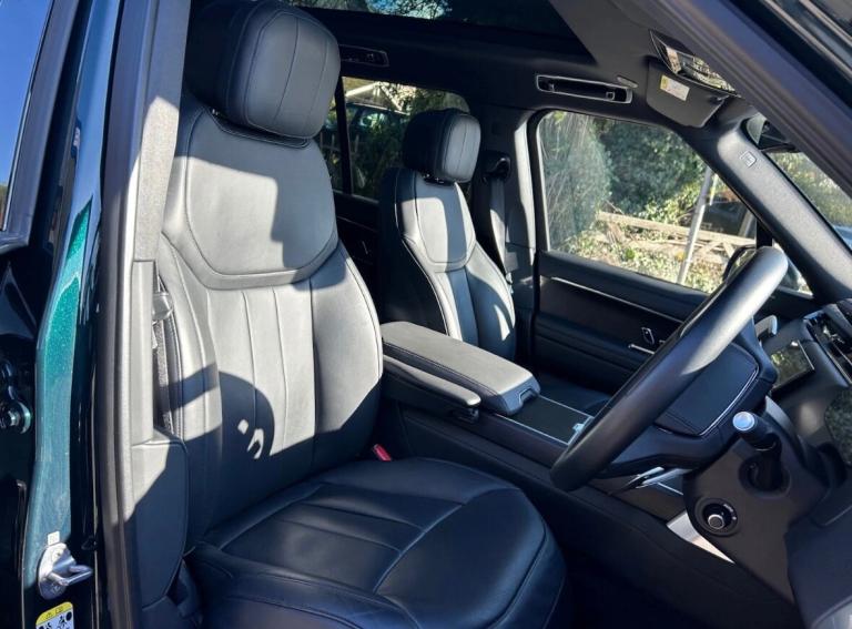 2022 Land Rover Range Rover 3.0 P440e HSE 4dr Auto PHEV SM British Racing Green