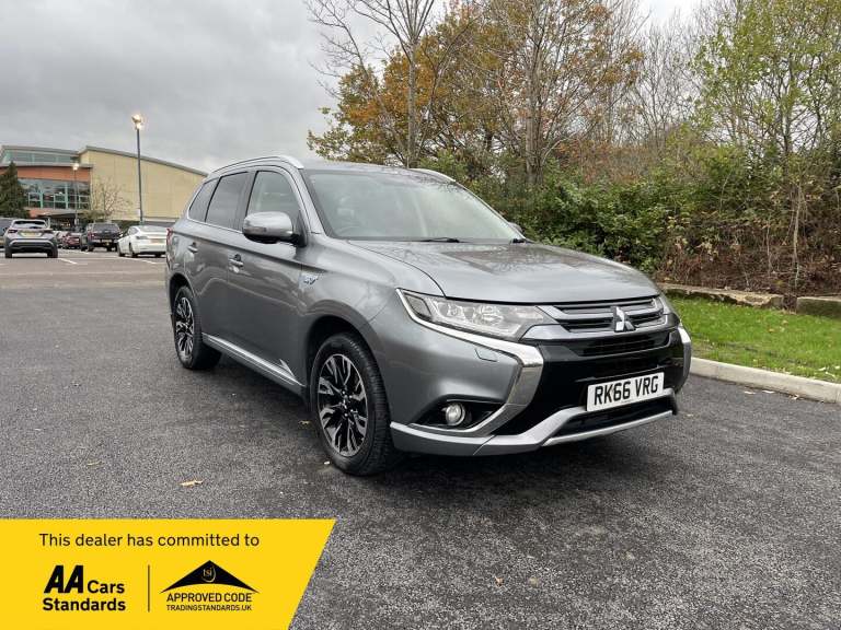 2016 Mitsubishi Outlander 2.0h 12kWh GX4h CVT 4WD Euro 6 (s/s) 5dr ESTATE Petrol/Electric Hybrid ...