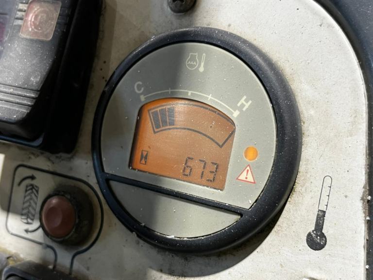 2015 MOFFETT M4 25.4 CRAB STEER