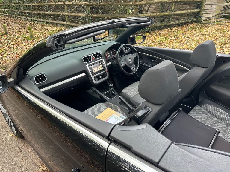 Volkswagen, EOS, Convertible, 2010, Manual, 1984 (cc), 2 doors