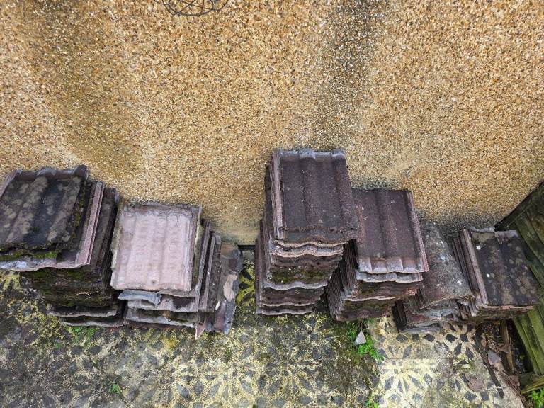 FREE REDLAND ROOF TILES CONCRETE