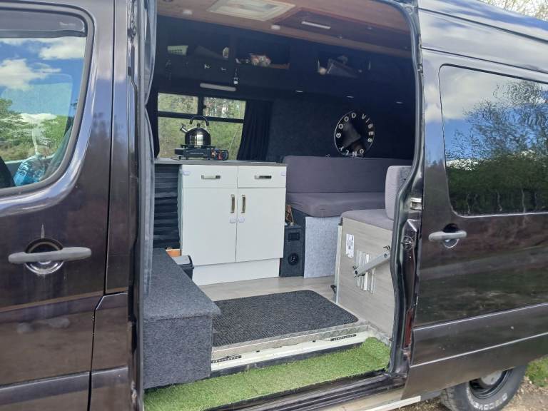 Vw Crafter Campervan / day van (cc)