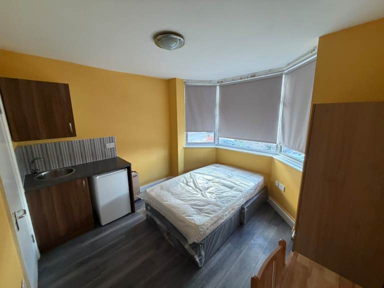 BENEFITS ACCEPTED - Studio Flat Available in Edmonton Enfield EN3