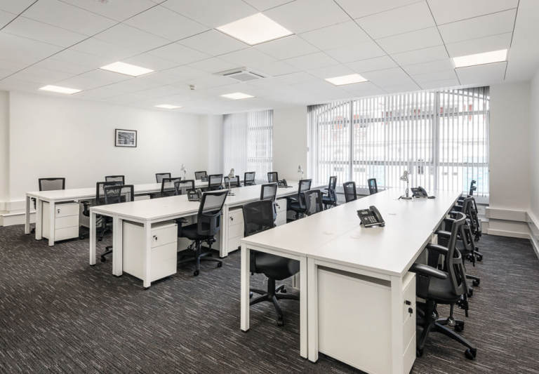 *Fitzrovia* Private Serviced Offices: Units from 3 to 65 desks for rent W1