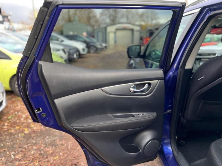 2018 Nissan Qashqai 1.5 dCi N-Connecta Euro 6 (s/s) 5dr HATCHBACK Diesel Manual