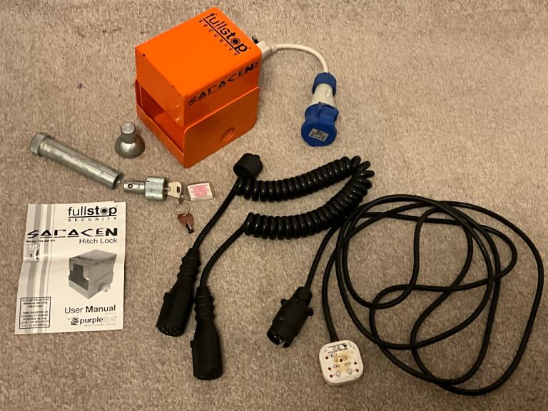 Fullstop Security SARACEN Hitch Lock – Complete Kit