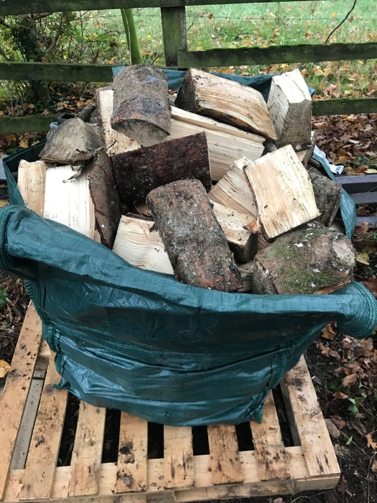 Mixed hardwood logs