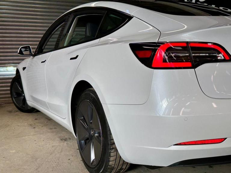 TESLA MODEL 3 (Dual Motor) Long Range Auto 4WDE 4dr 2021