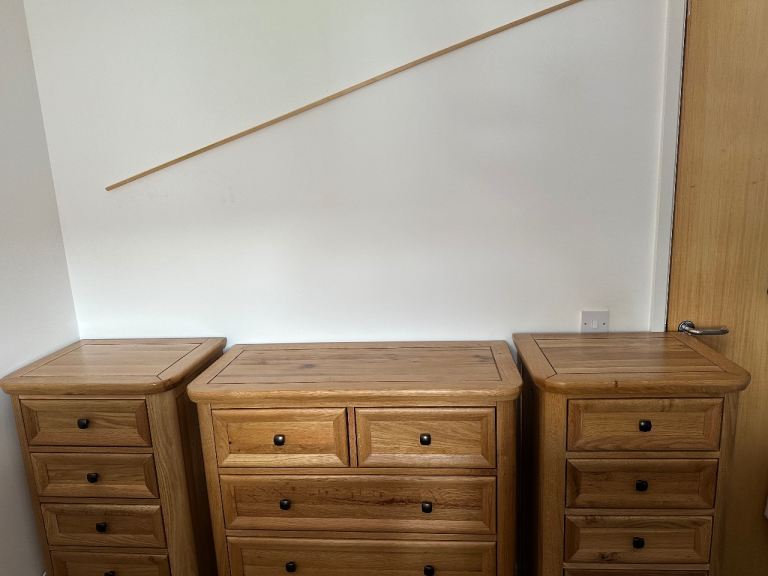 Oak furniture land wiltshire range (discontinued) 2 x tallboy 5 drawer and 1 x 5 drawer chest