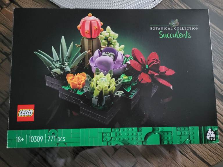 Lego Botanical collection - Succulents.