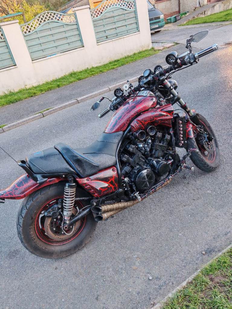 Yamaha, VMAX, 2000, 1198 (cc)