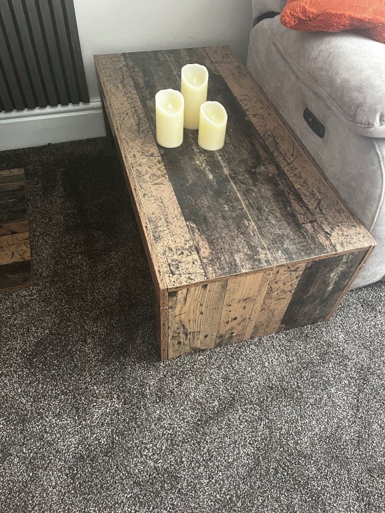 Wood coffee table 
