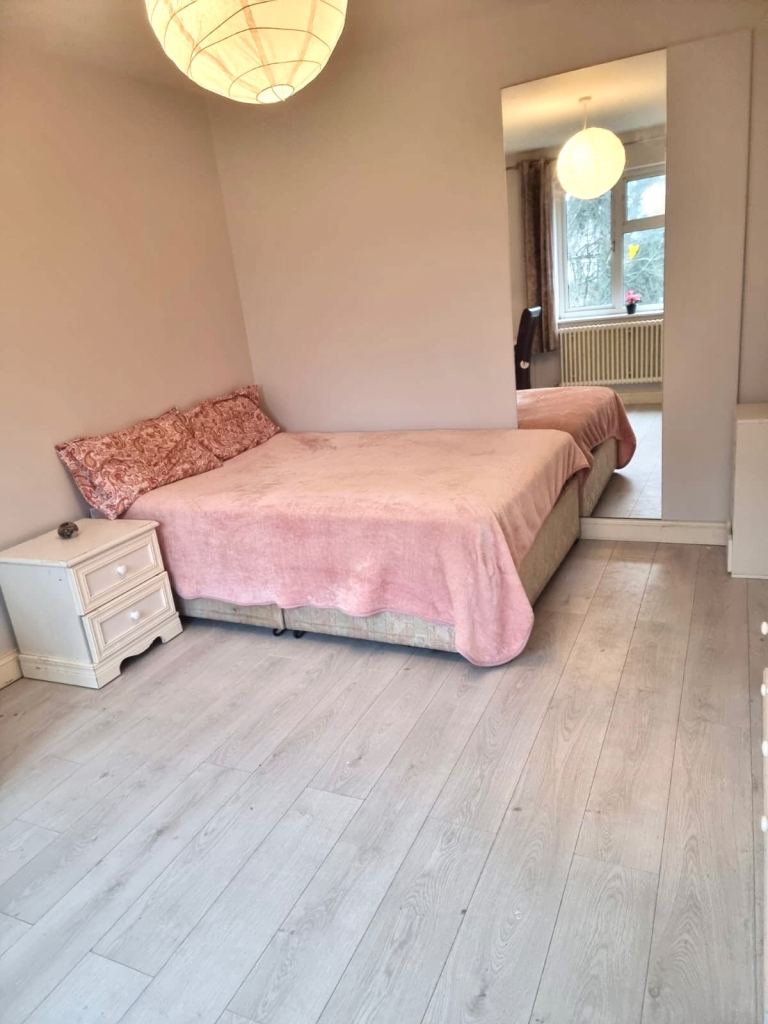 (Not a studio)Double room including bills for single occupancy Postcode HA9 6DP