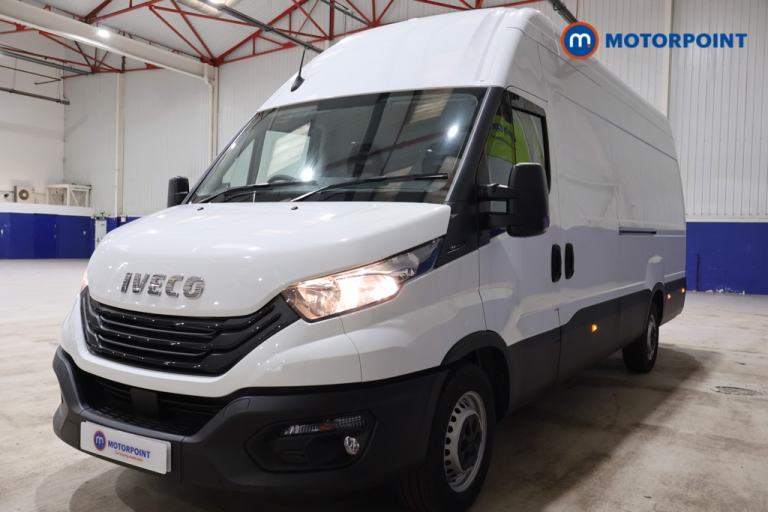 2025 Iveco Daily 2.3 High Roof Van 4100 WB PANEL VAN DIESEL Manual