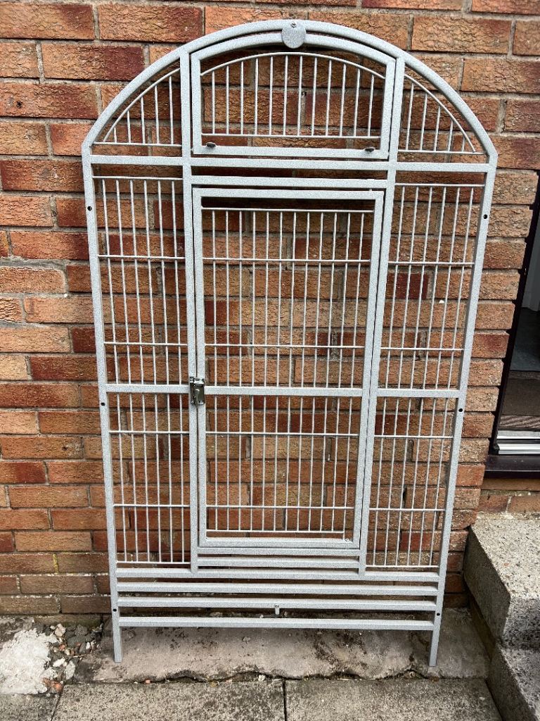 Large steal bird cage 1615mm high