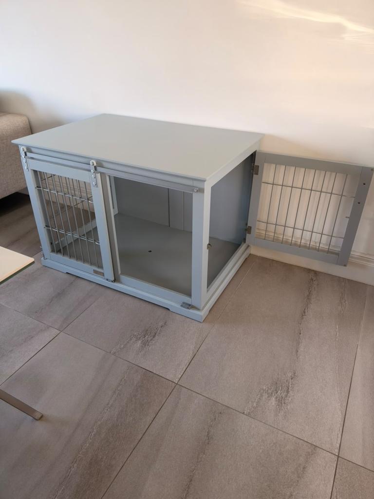 Lords and Labradors Crate 