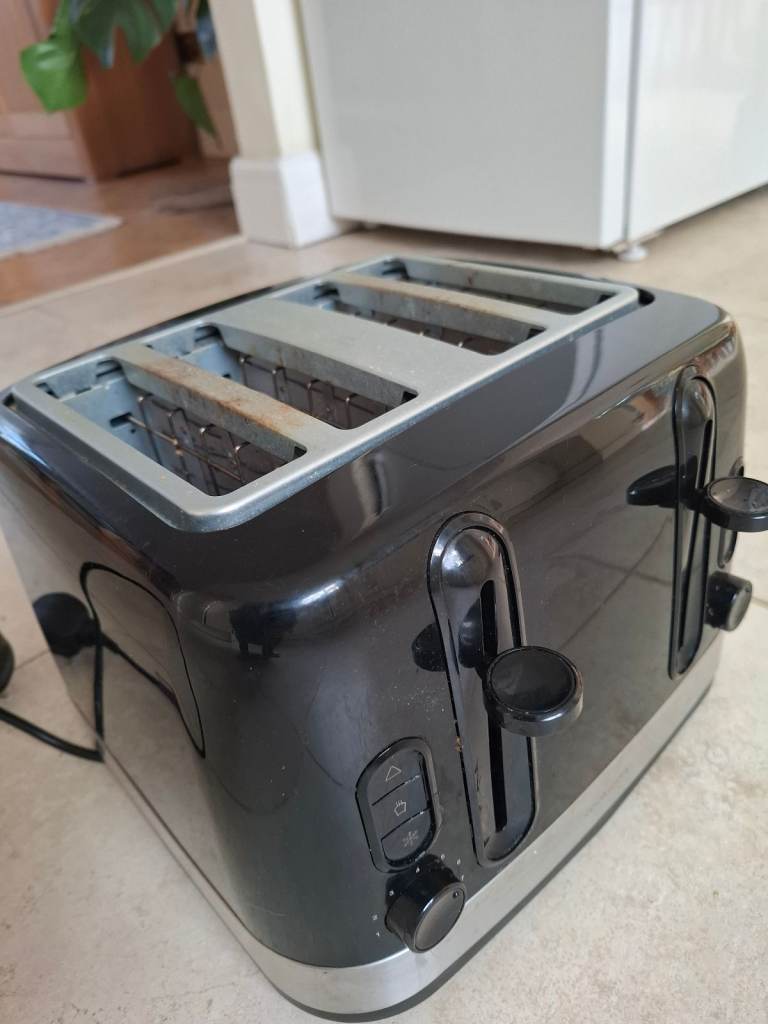 Toaster for sale