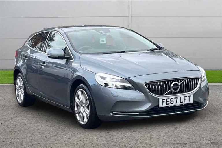 image for 2017 Volvo V40 T2 [122] INSCRIPTION 5DR GEARTRONIC Hatchback Petrol Automatic