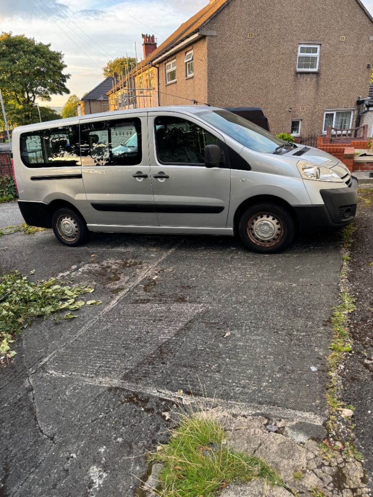 Toyota Proace 2.0 HDI 9 Seater