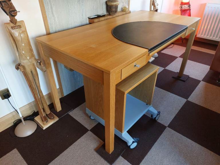 Computer/Office Desk & Printer Trolley (Very good condition)