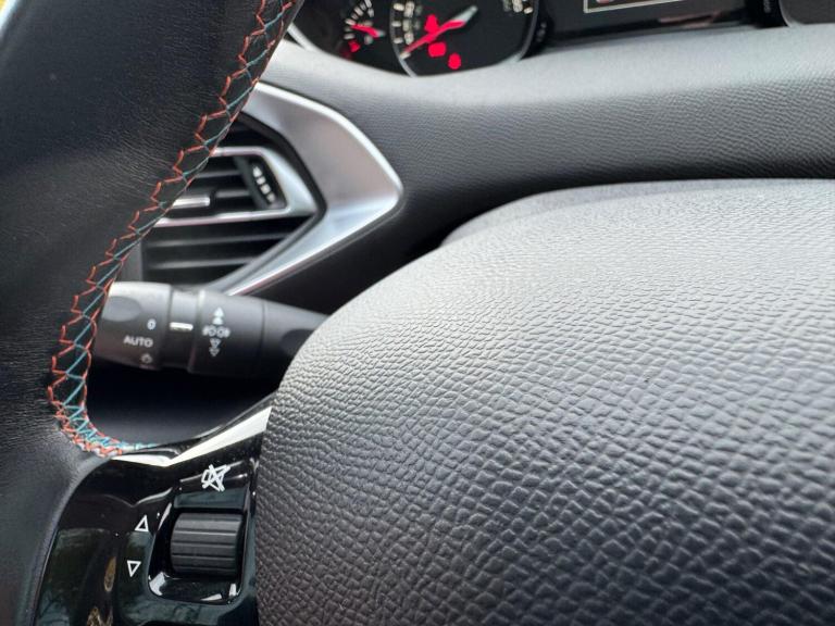 2020 Peugeot 308 1.5 BlueHDi Tech Edition Euro 6 (s/s) 5dr HATCHBACK Diesel Manual