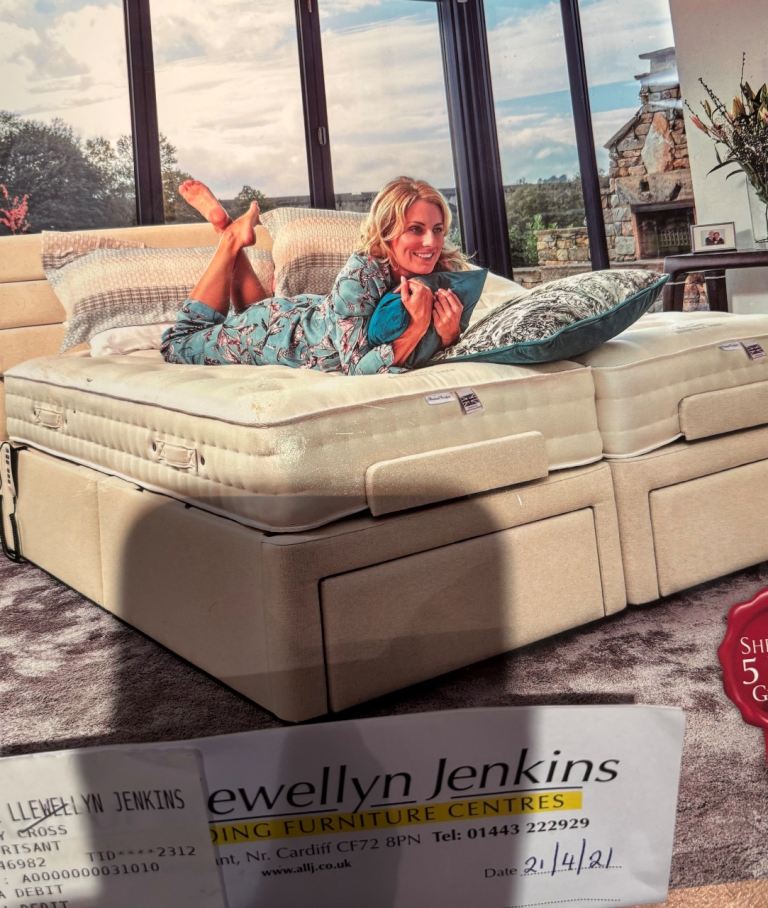 Adjustable Superking bed 