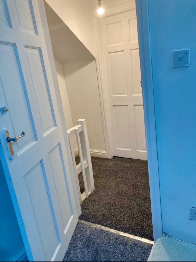 Single and double room to let 