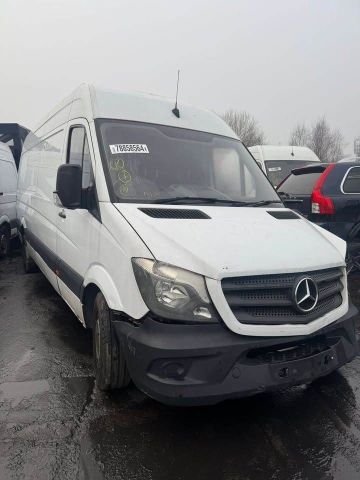 2017 MERCEDES BENZ SPRINTER BREAKING FOR PARTS !!!