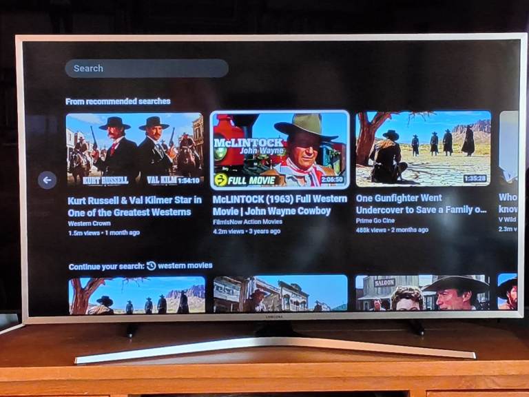Samsung Smart TV – Good Condition, Silver Frame. Model UE40MU6400UXXU 40-inch 4K Ultra HD HDR LED.