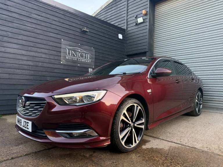 2018 Vauxhall Insignia 2.0 Insignia SRi VX-Line Nav TD 5dr Hatchback Diesel Manual