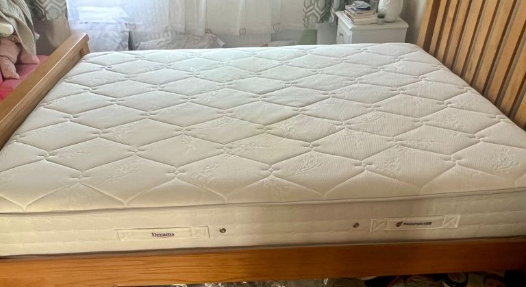 King size Dreams mattress 