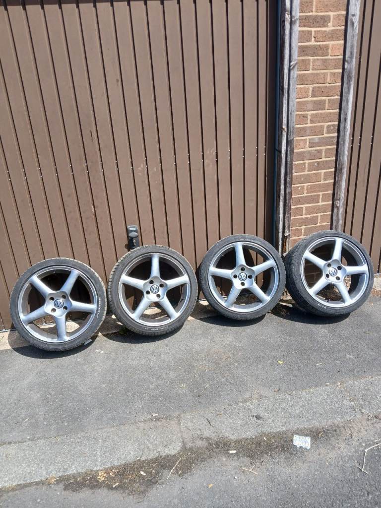 17 Inch VW Alloy Wheels & Tyres 4x100