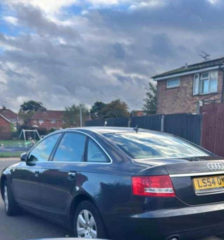Audi, A6, Saloon, 2004, Semi-Auto, 2393 (cc), 4 doors