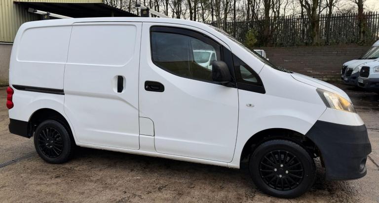 2014 Nissan NV200 1.5 dCi Acenta Van CAR DERIVED VAN DIESEL Manual