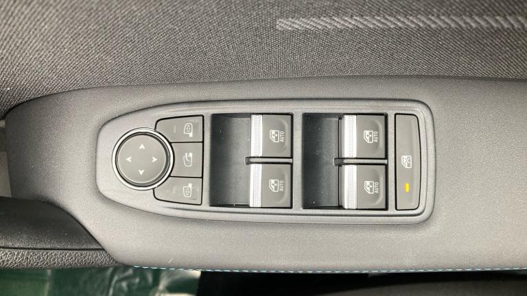 2025 Renault Symbioz 1.8 E-Tech FHEV 160 Iconic Esprit Alpine 5dr Auto Hybrid Estate Estate Hybri...