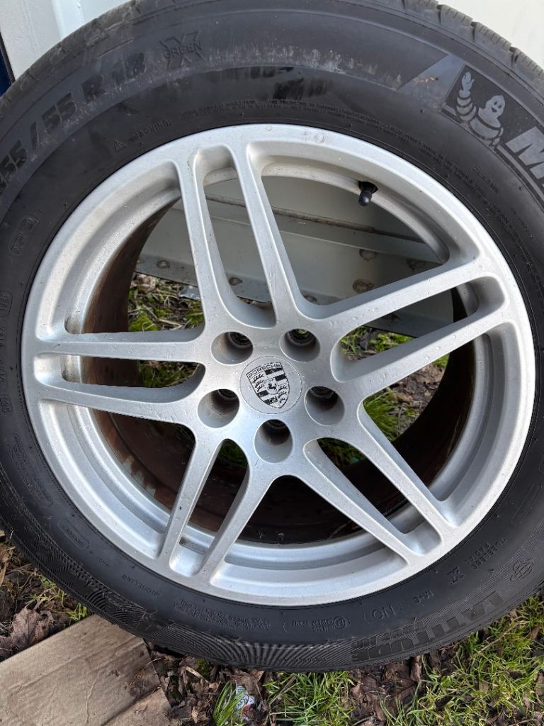 Porsche Macan winter wheels and tyres