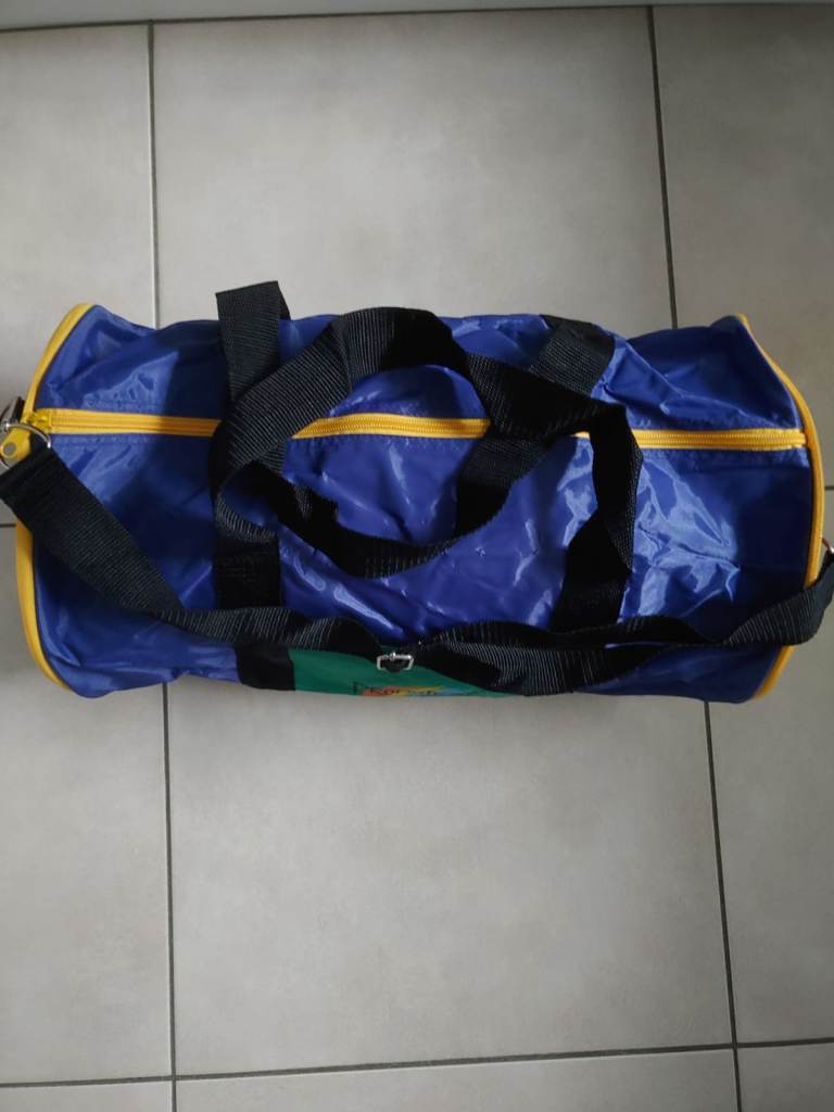 Brand NEW gym bag/weekend bag