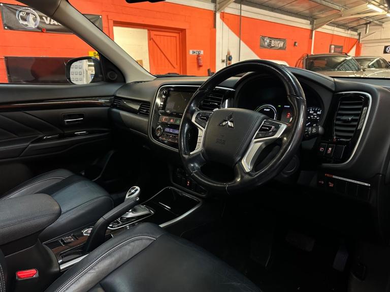 2016 Mitsubishi Outlander 2.0 PHEV GX4h 5dr Auto ESTATE PETROL/ELECTRIC Automatic