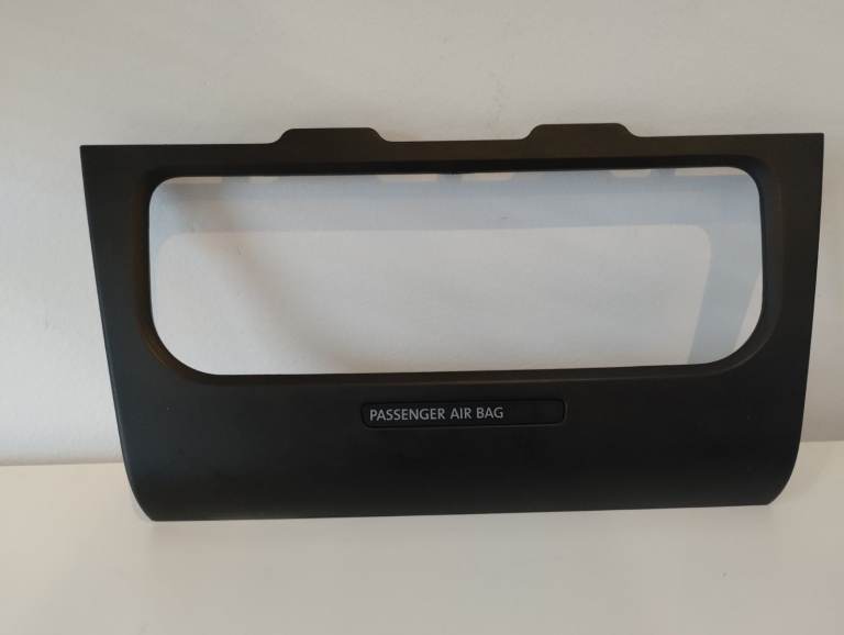 Genuine Volkswagen Golf MK 6 Heater Control Trim Surround Panel 5K0858071M.